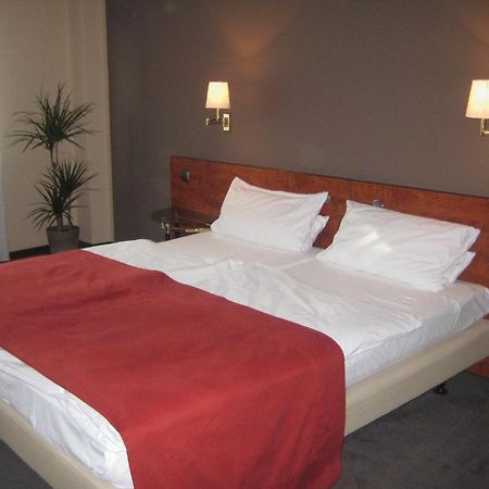 El Camino Hotell Stuttgart Exteriör bild